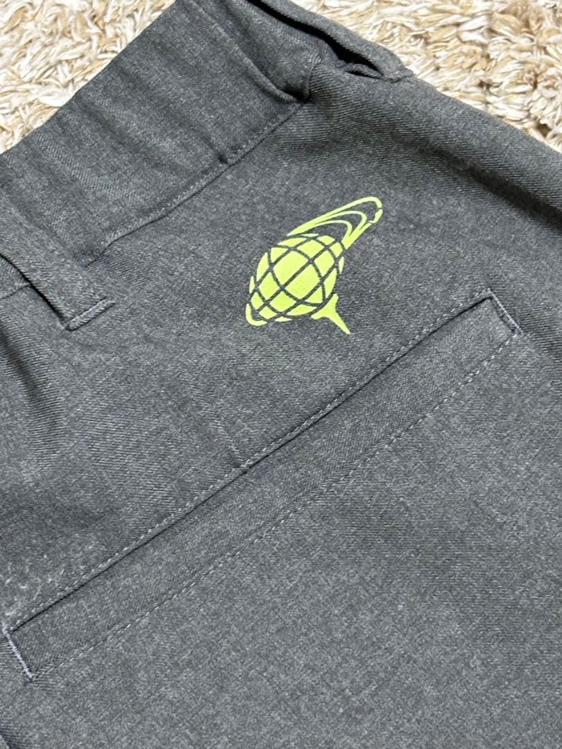 BEAMS GOLF シームレスロゴパンツ Sグレー