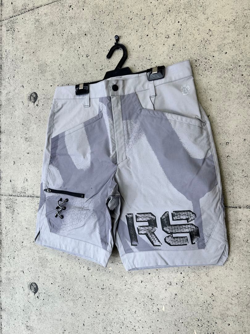 【新品未使用】サイズ6 メンズ ハーフパンツ ラッセルノ 2691