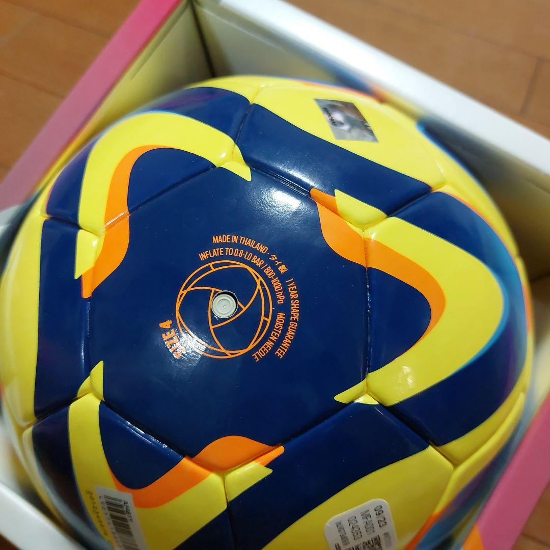 ✨新品✨　adidas サッカーボール4号球