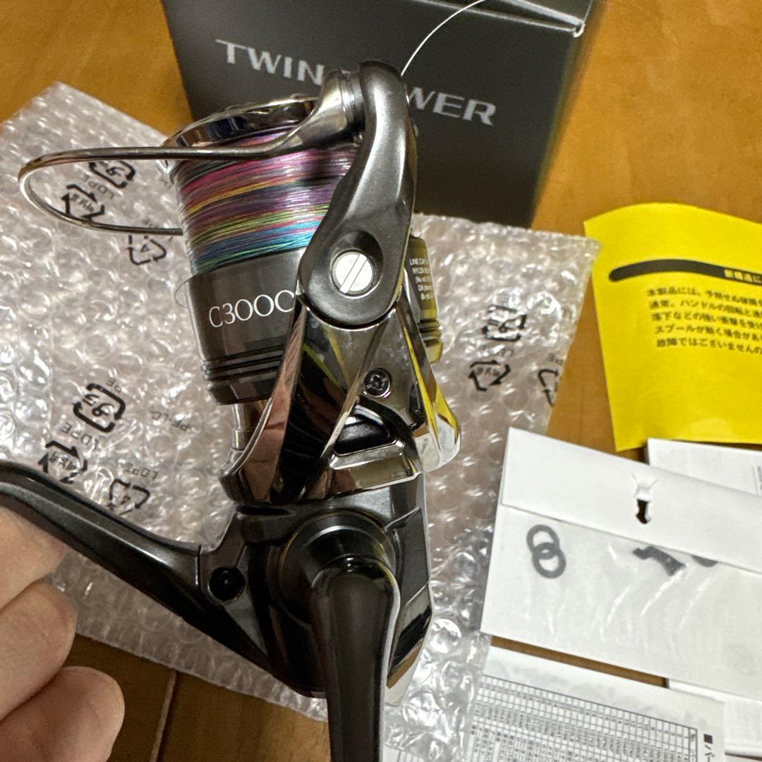 SHIMANO TWIN POWER C3000 スピニングリール　ツインパワー
