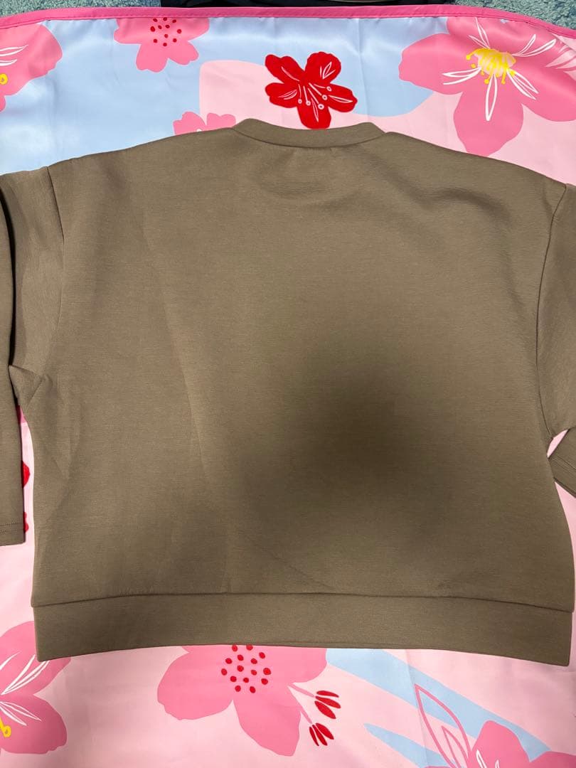 SUKALA ベージュ スウェットセットアップ　美品