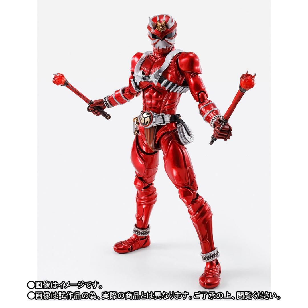 ✨新品未使用✨真骨頂 SH.Figuarts 仮面ライダー響 紅