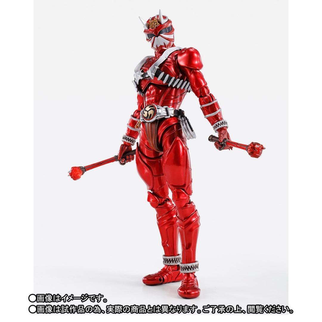 ✨新品未使用✨真骨頂 SH.Figuarts 仮面ライダー響 紅