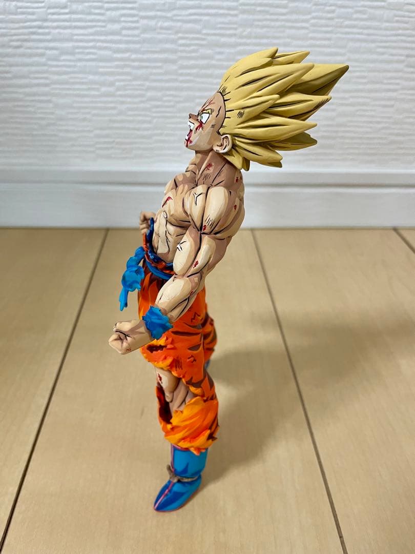 ドラゴンボール 孫悟空 超サイヤ人 リペイント 二次元塗装