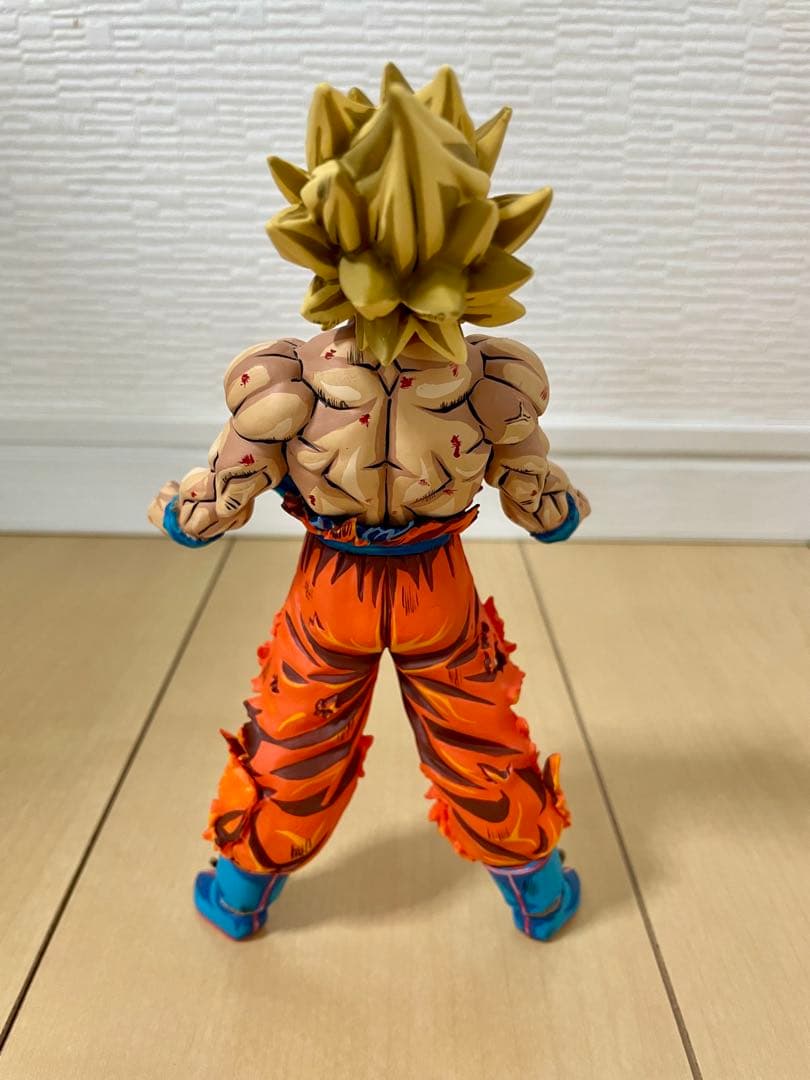ドラゴンボール 孫悟空 超サイヤ人 リペイント 二次元塗装