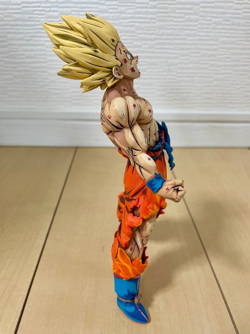 ドラゴンボール 孫悟空 超サイヤ人 リペイント 二次元塗装