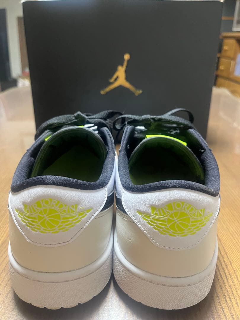 エア　ジョーダン 1 LOW