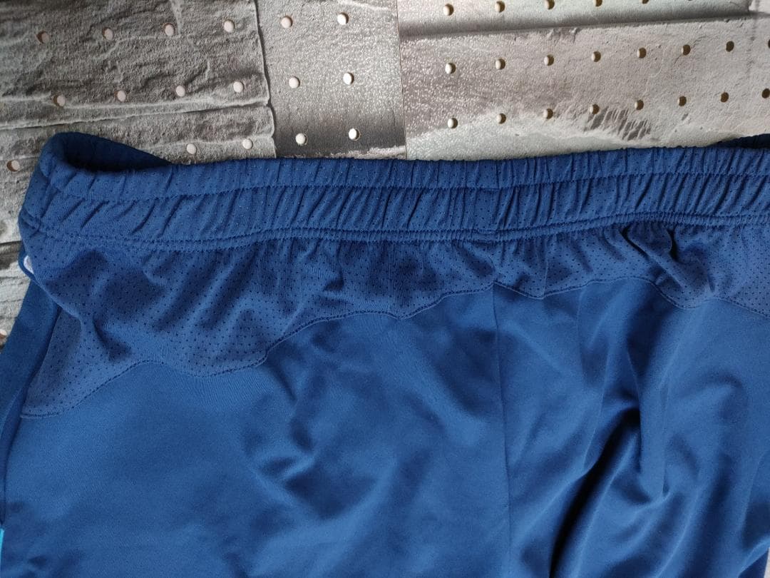 yonex ハーフパンツ　ブルー　L　ベリークール
