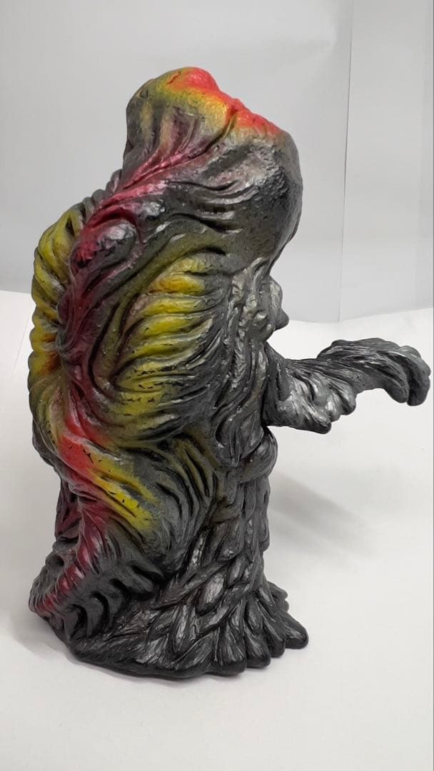 ヘドラ　ソフビフィギュア