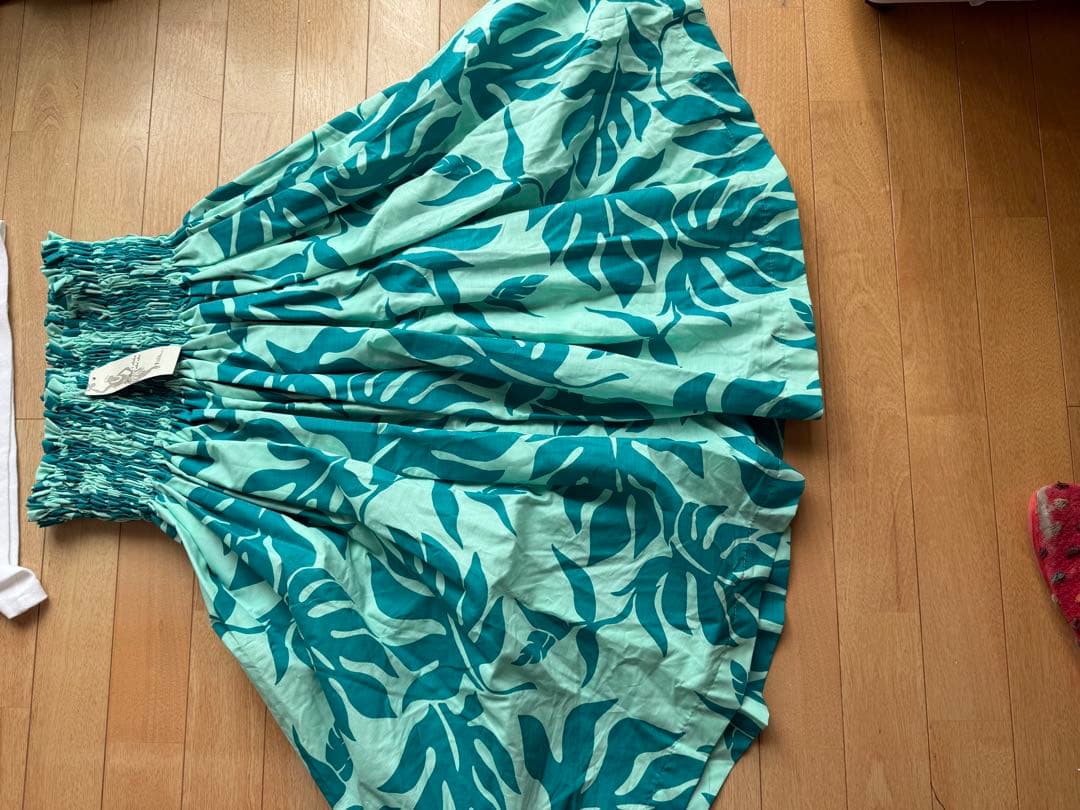 未使用　おしゃれフラダス用　スカートトップス Mサイズ