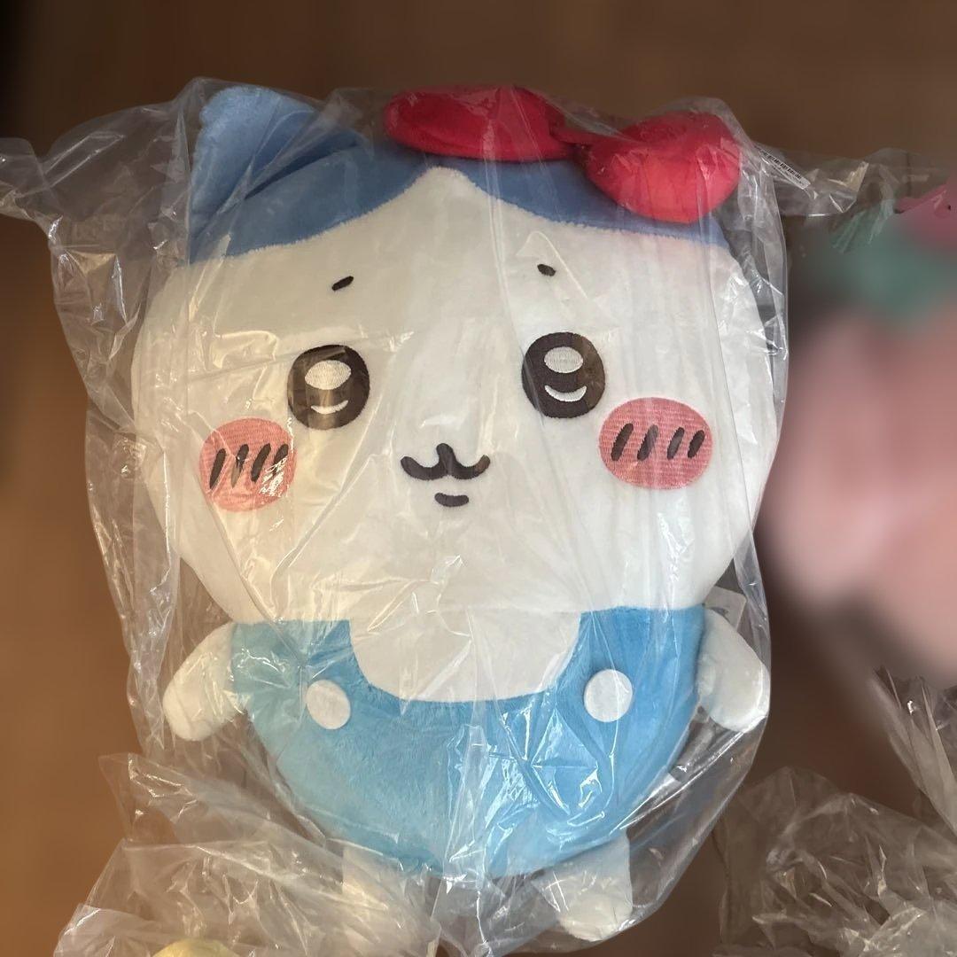 ちいかわ　サンリオキャラクターズ　BIG ぬいぐるみ　4種