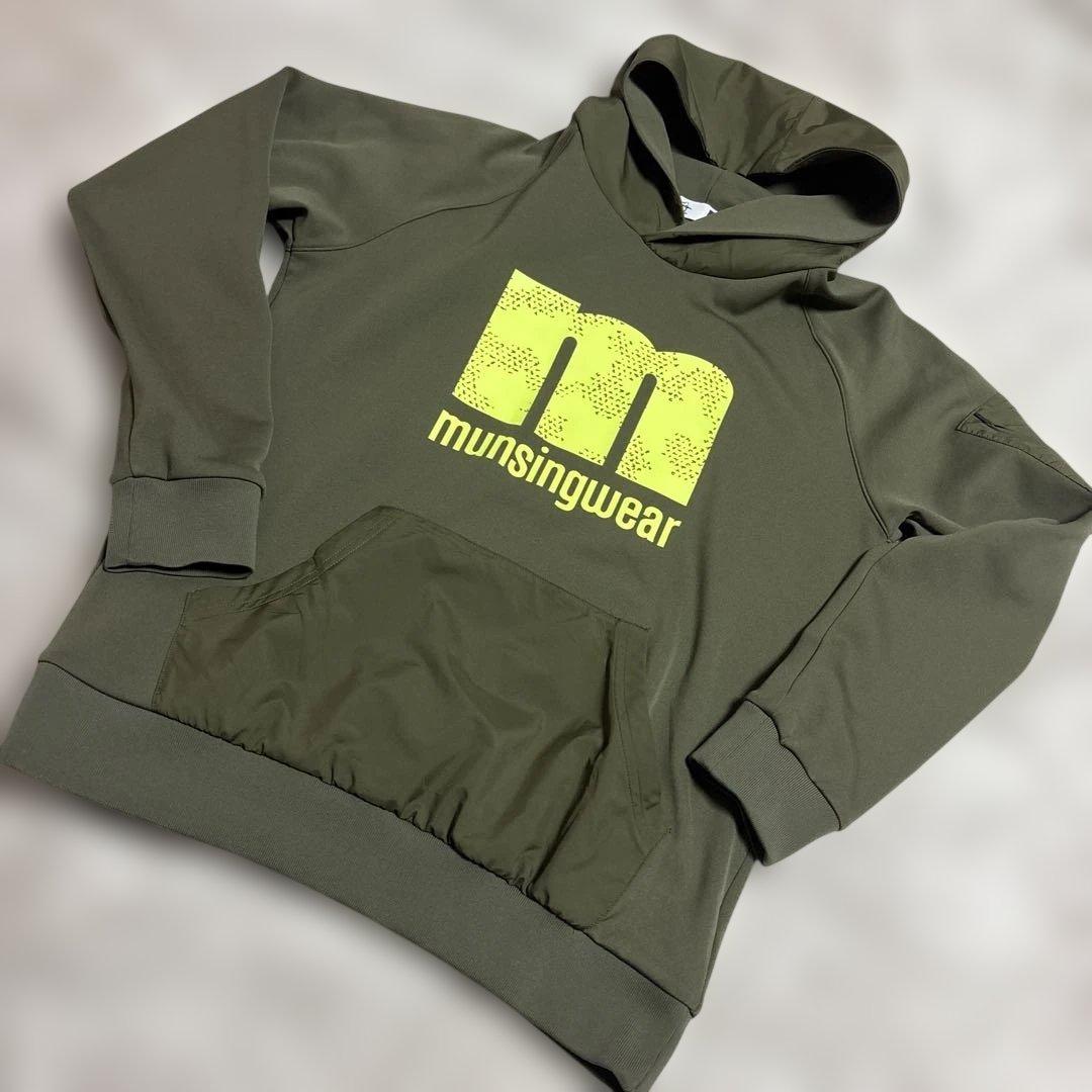 マンシングウェア　エンボイ　異素材　パーカー　L