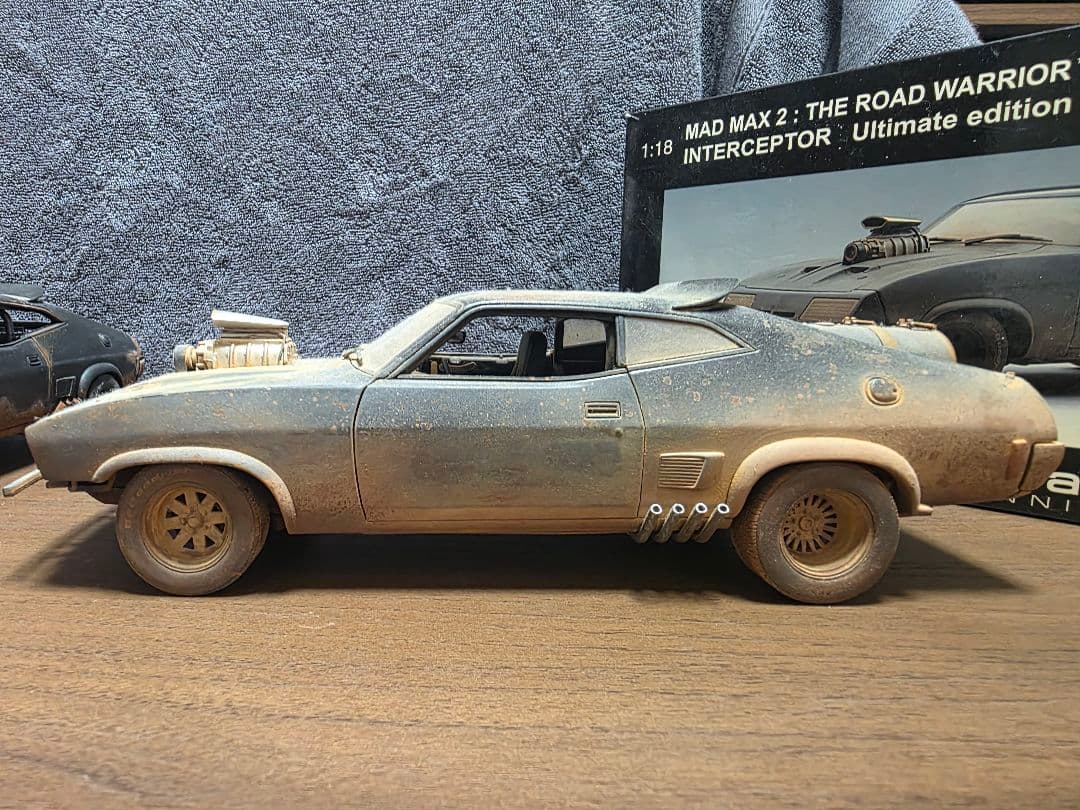 AUTOart製 1/18 THE ROAD WARRIOR エイジング加工品