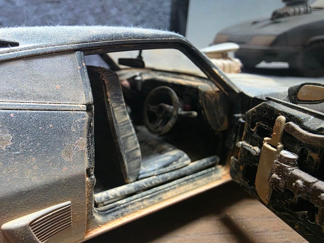 AUTOart製 1/18 THE ROAD WARRIOR エイジング加工品