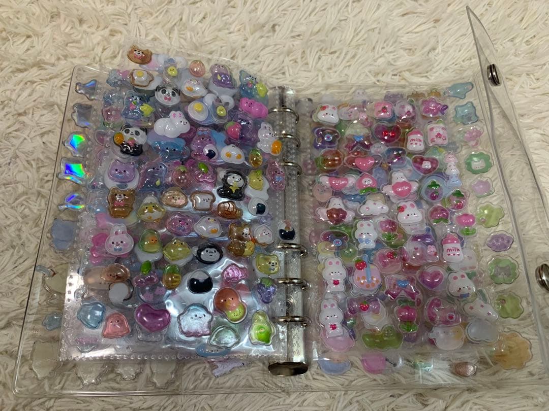 シール帳　完成品　カラフルキャラクターシールセット