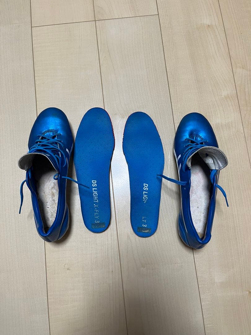 アシックス　サッカースパイク　26.0CM 非売品