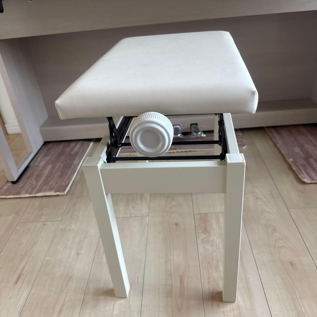 KAWAI CA401 A 電子ピアノ ホワイト　純正椅子ヘッドホン付き