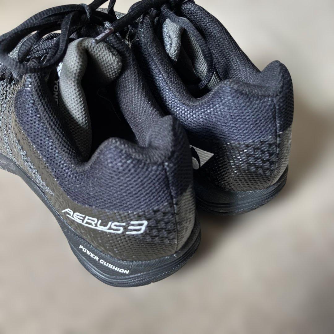 YONEX ヨネックス　AERUS3 バトミントン　25cm パワークッション
