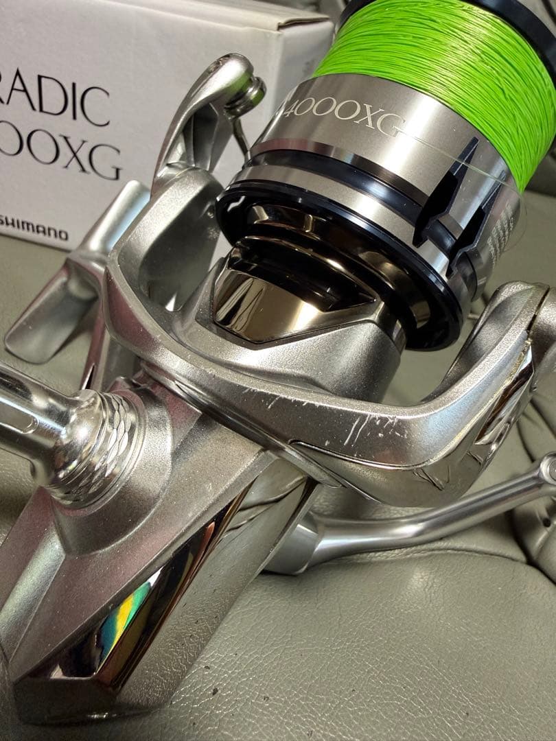 ももさま専用 19ストラディック4000XG スピニングリール