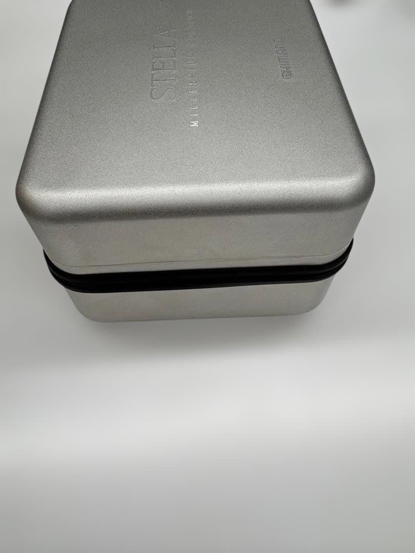 シマノ 00ステラ 2500SSミレニアムエディション専用ケース付き　未使用品