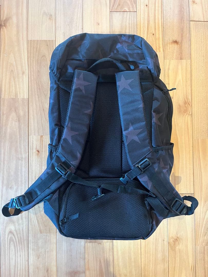 新品 SVOLME 星柄 黒