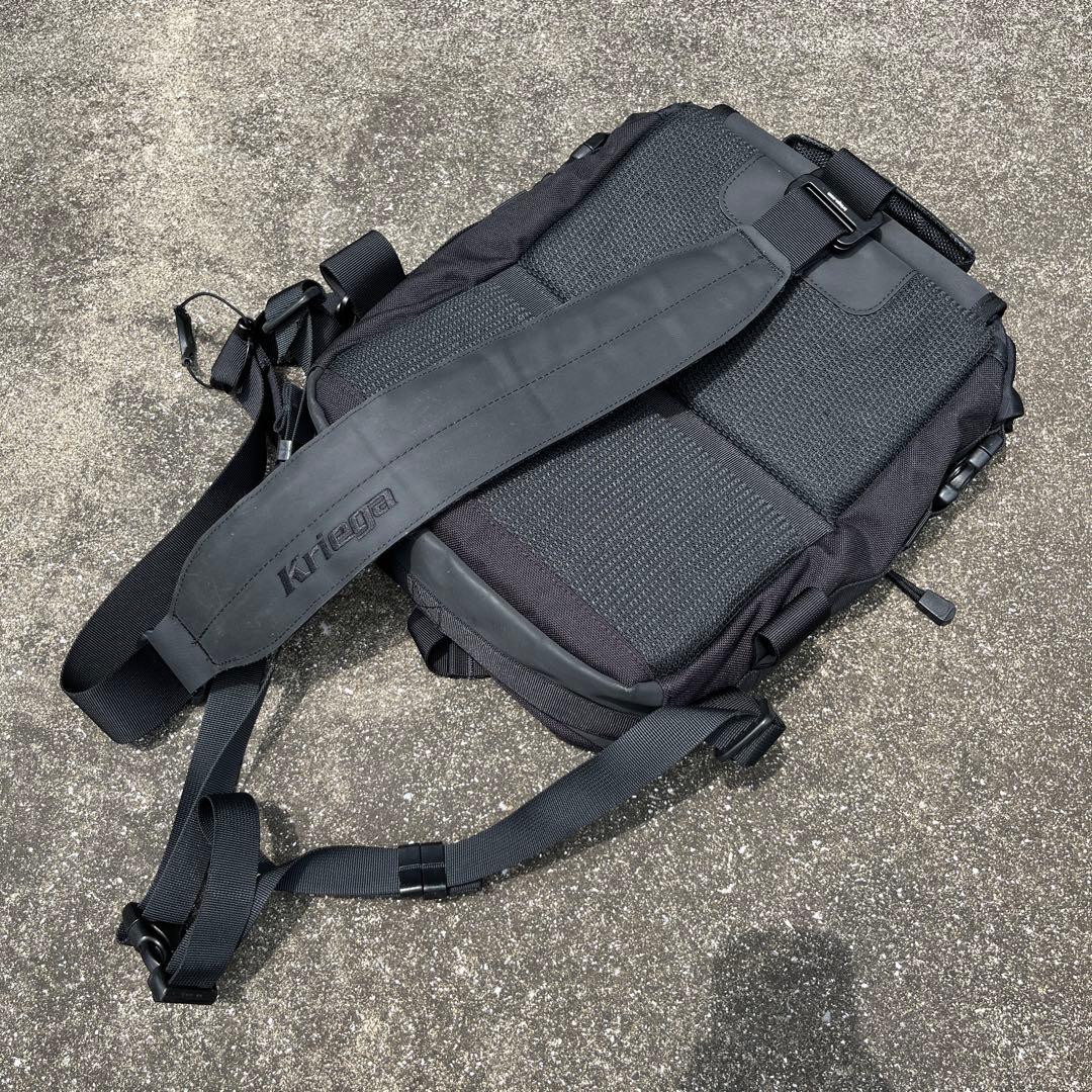 良品 kriegaクリーガ 防水 SLING PRO メッセンジャー バッグ
