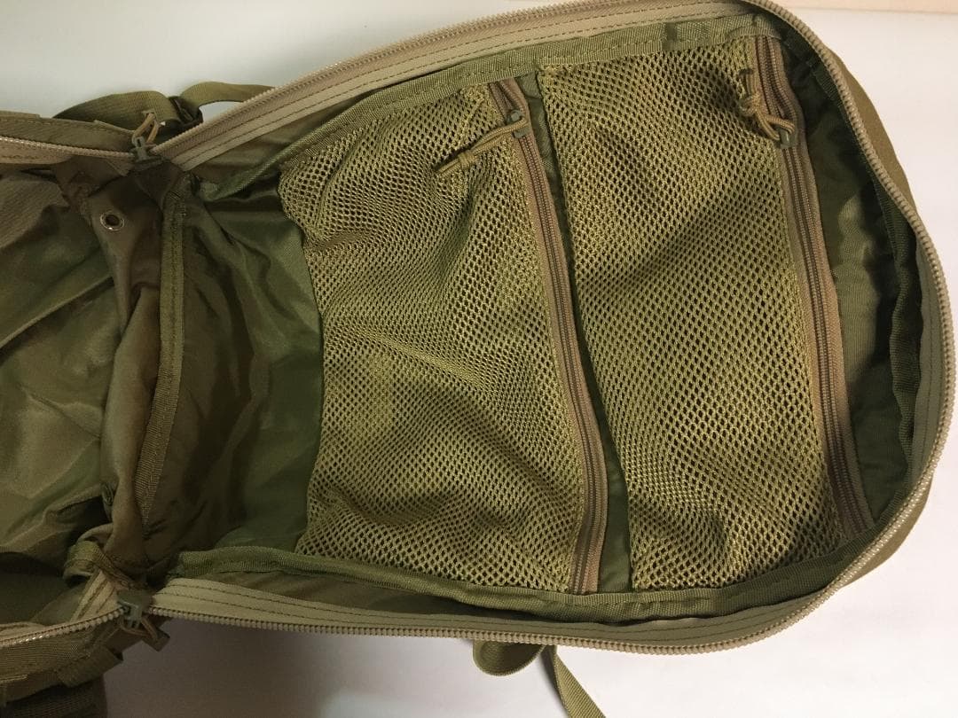 個人装備 RUSH12 BACKPACK 24L Kangaroo