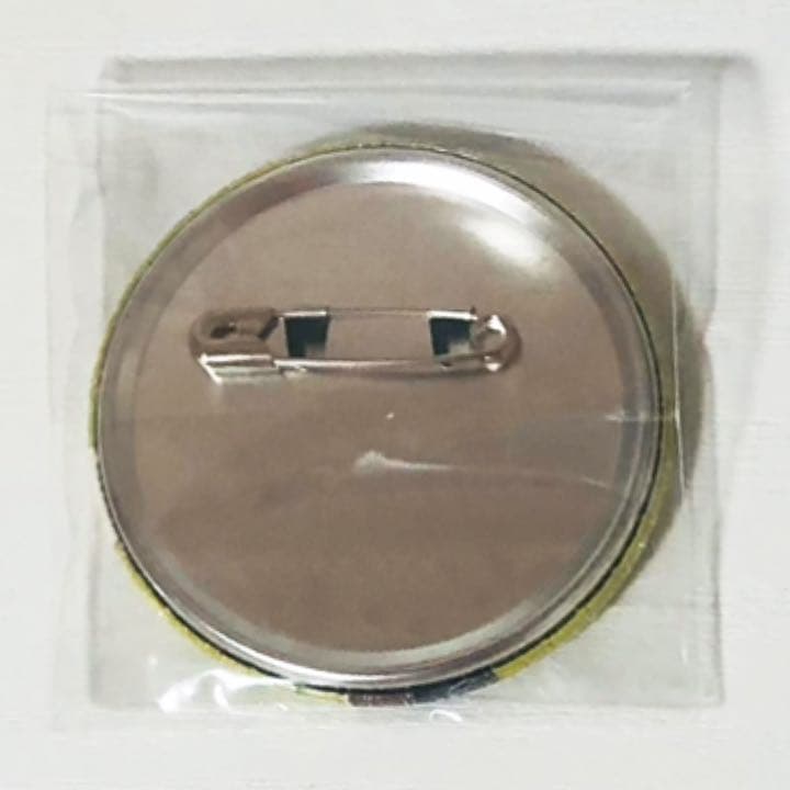 新品★アイナナ【Re:vale】アニカフェ★ランダム★缶バッジ★4点セット