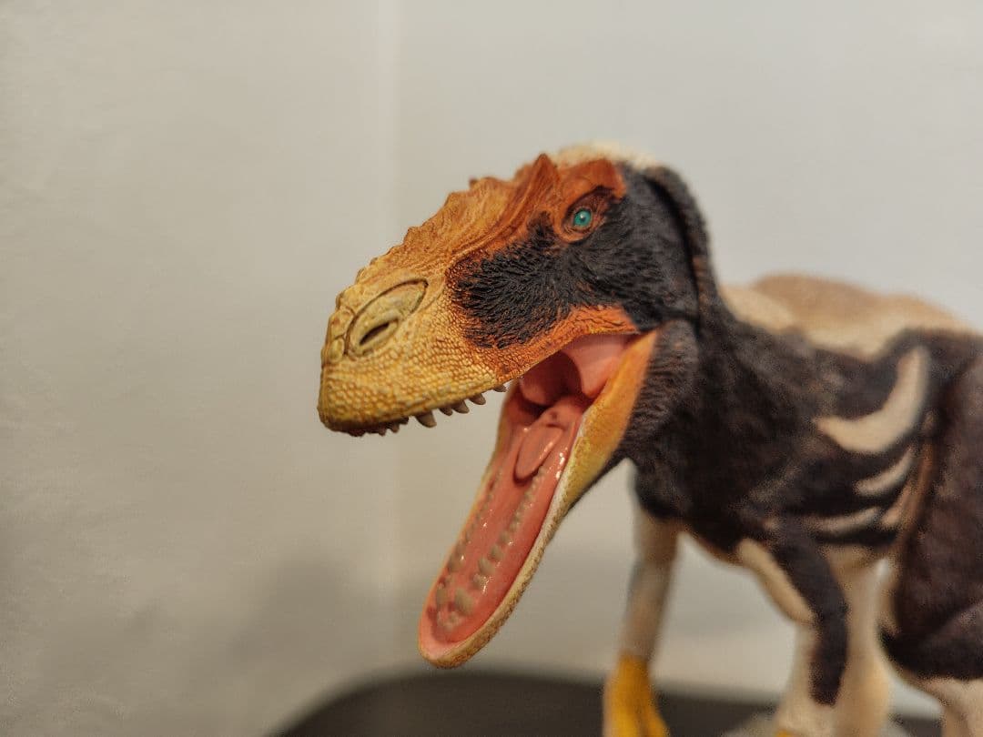 beasts of the mesozoic　ユウティラヌス　恐竜　フィギュア