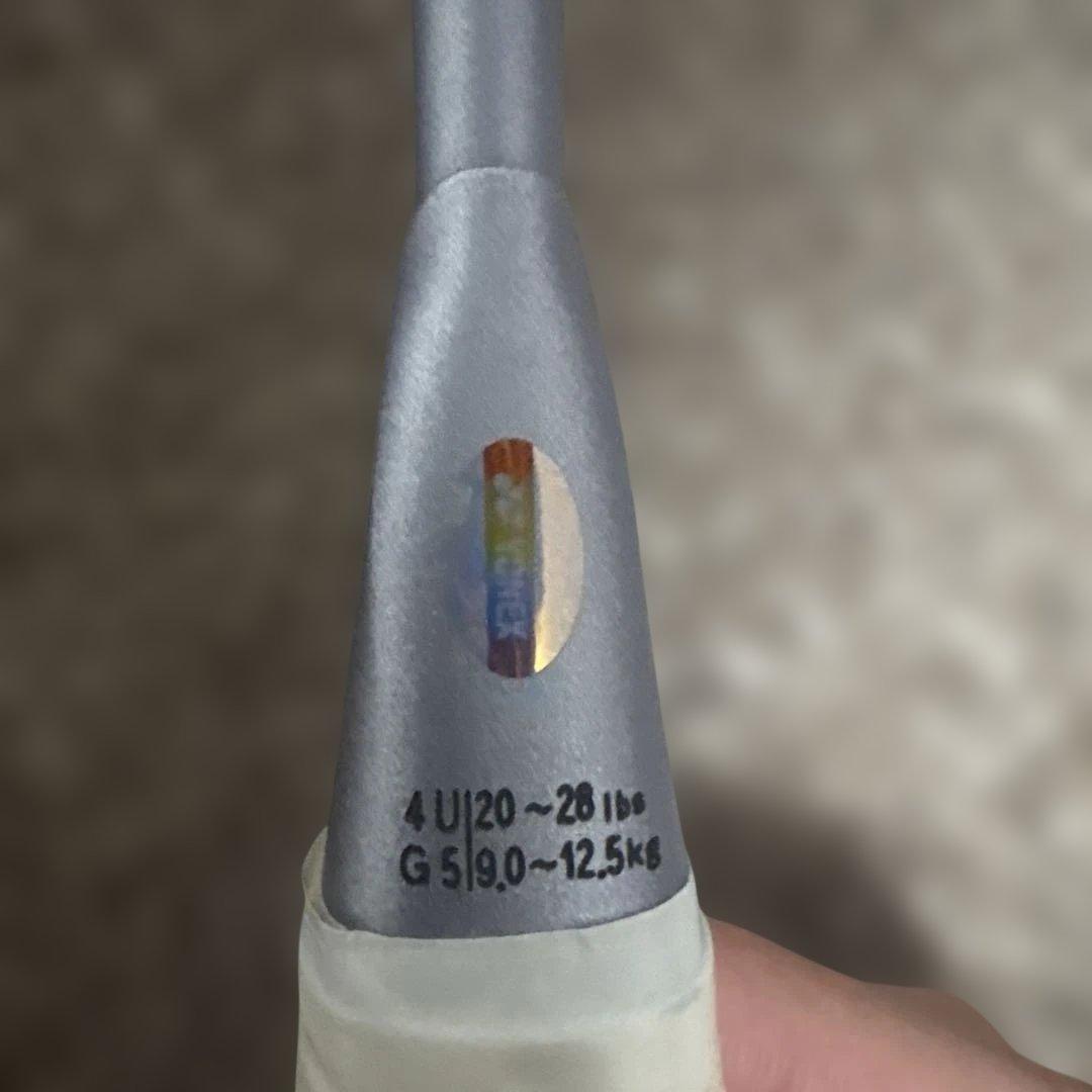 ASTROX 99 バドミントンラケット 4U G5