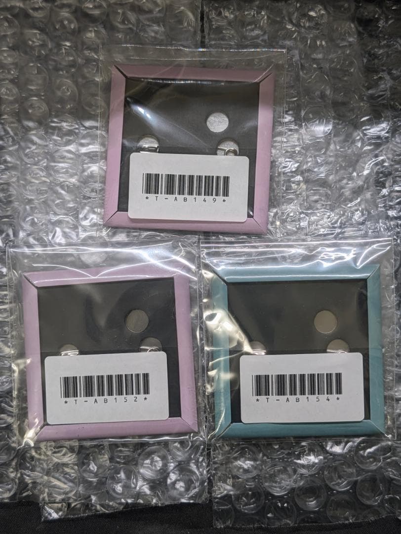 RT-97764　たけくじ　メイドインアビス缶バッジ３つ