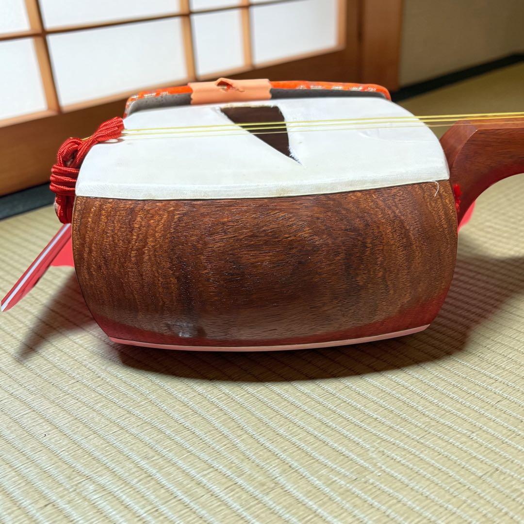 【ケース付】三味線 細棹 花梨 ハードケース付 初心者 天然皮 和楽器 袋付き