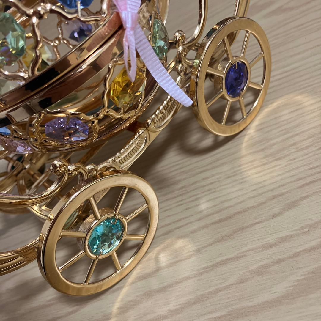 スワロフスキー　かぼちゃの馬車