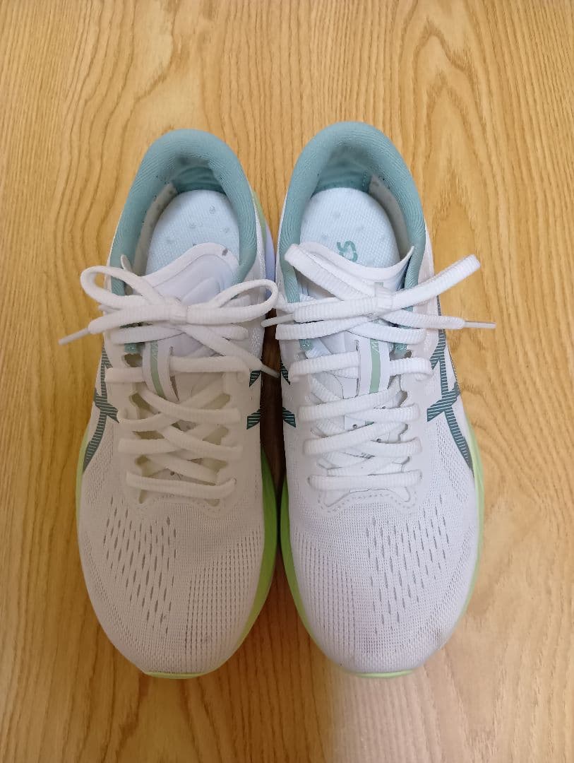 ASICS Magic Speed 4（24.0cm）ランニングシューズ