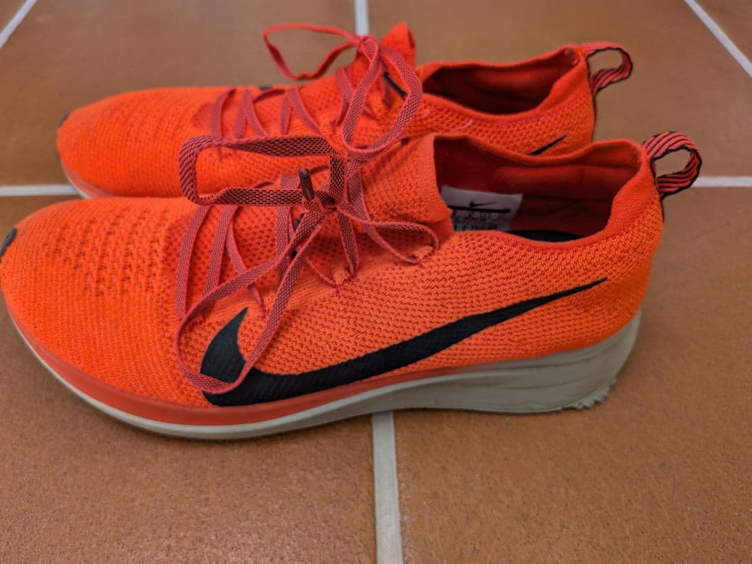 NIKE ズームフライ フライニット