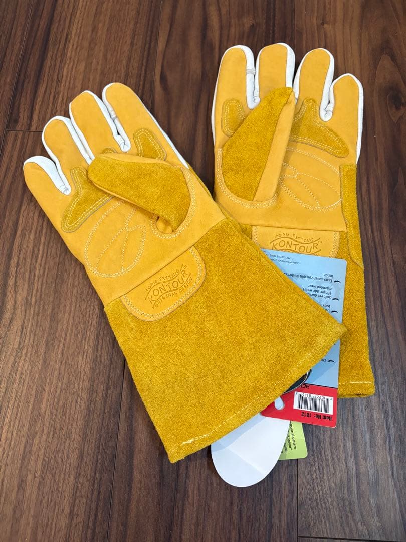 【新品・タグ付き】Caiman Revolution グローブ カラビナ付き L