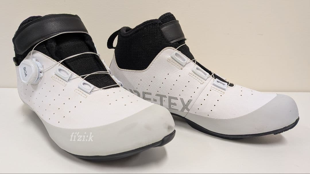フィジーク FIZIK TEMPO ARTICA GTX R5 サイズ41.5