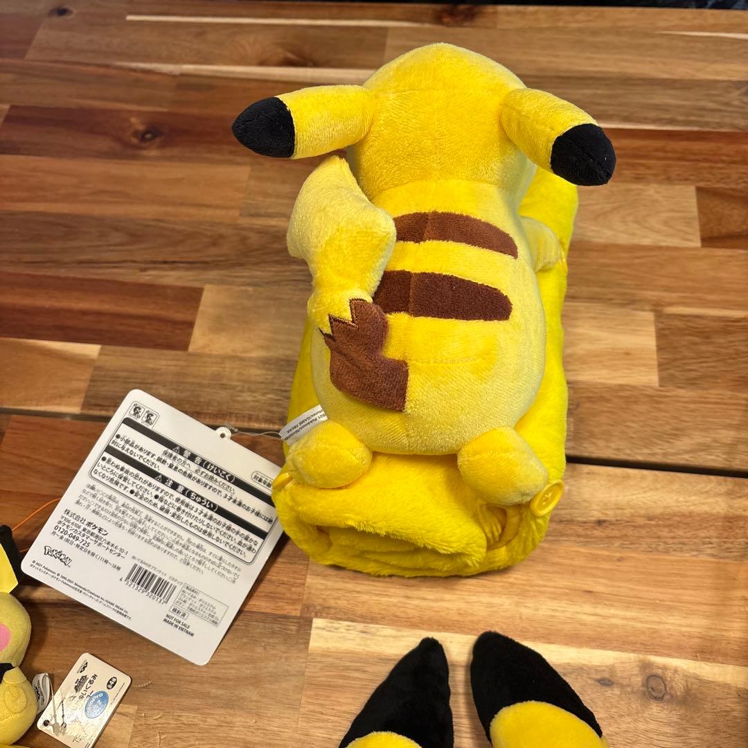 ピカチュウ ぬいぐるみ マスコット マグカップ イヤーマフ まとめ売り 10点