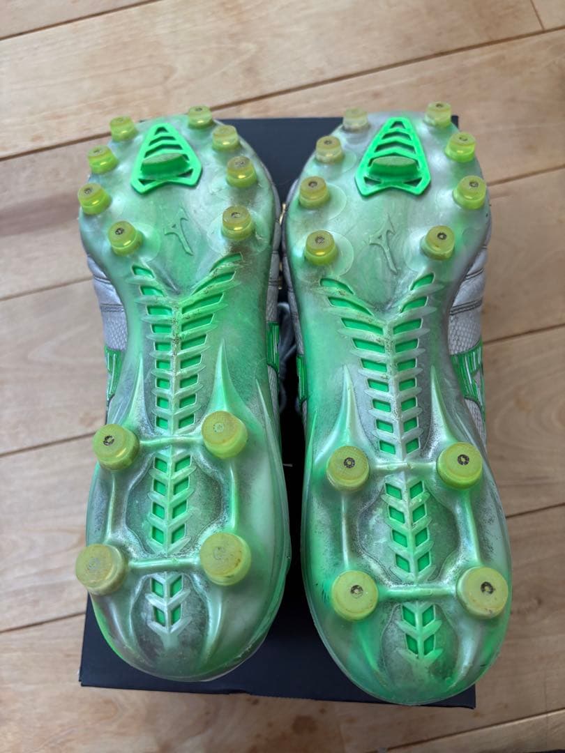 【限定モデル】Mizuno Morelia NEO Ⅳ β 27センチ