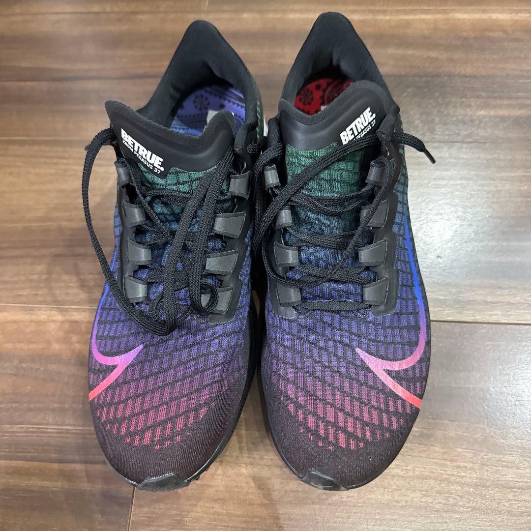 ナイキ　ズームペガサス37 BETRUE zoom PEGASUS37