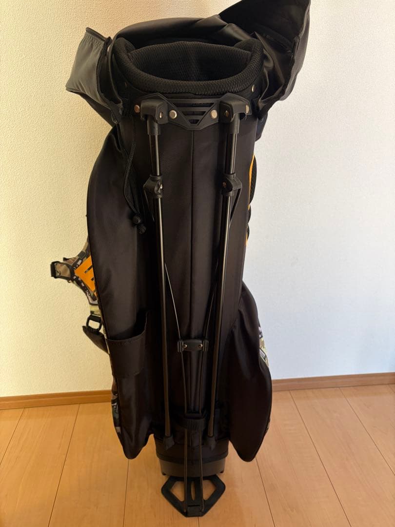 ラウドマウス スタンドキャディバッグ