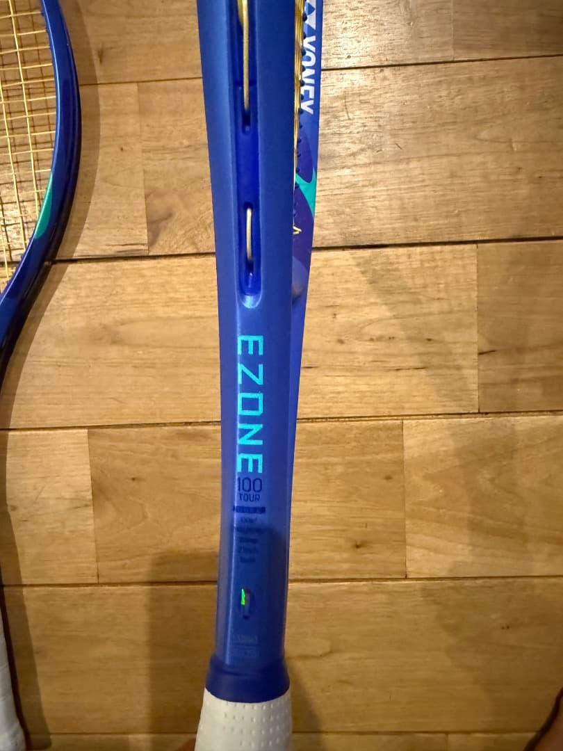 YONEX　EZONE 100TOUR(G3) 2本セット