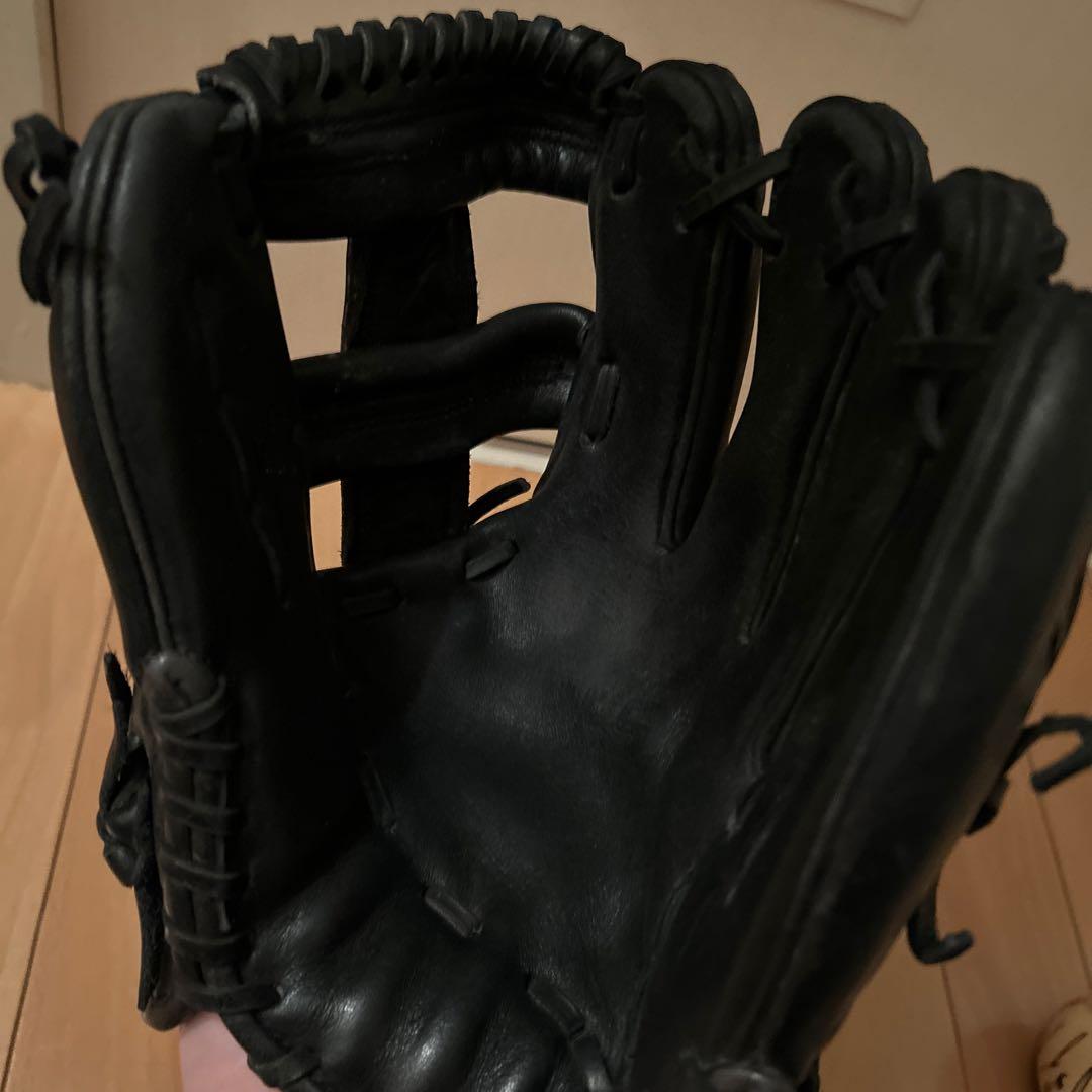 【最終価格】ハイゴールド 黒 硬式グローブ 内野手用