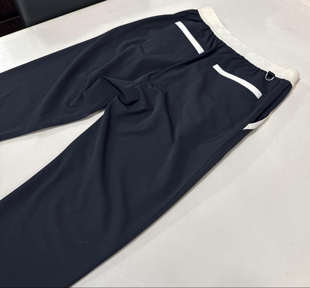 キャロウェイ　レディース用ゴルフパンツ　8WAYストレッチ タックスリム