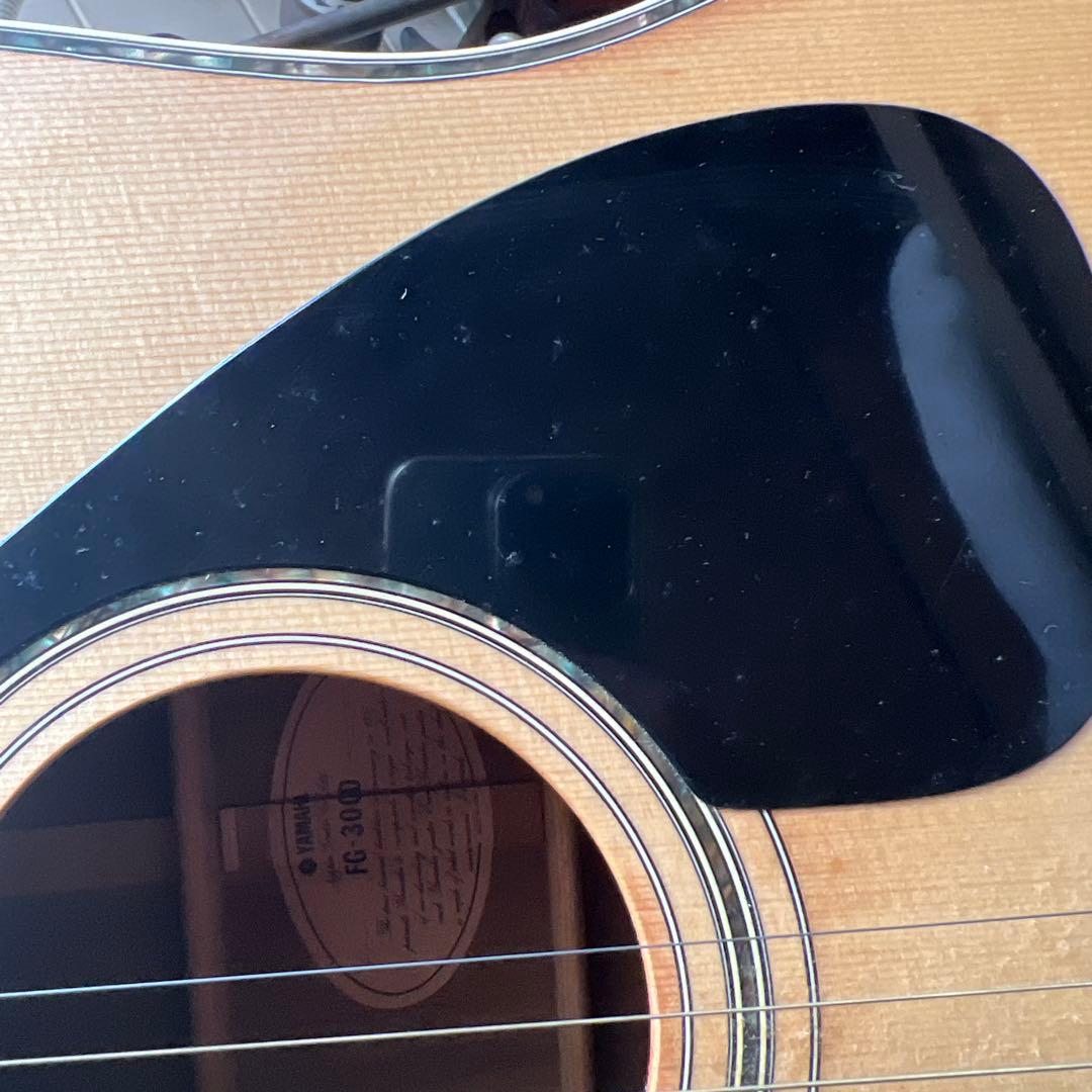 YAMAHA FG-300J 黒ラベル　ビンテージ　ケース付き
