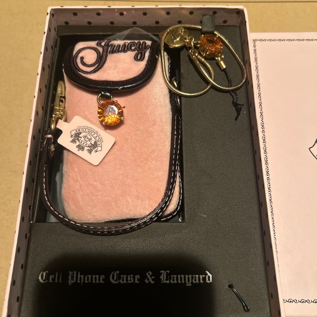 Juicy Couture 携帯電話ケース & ランヤード