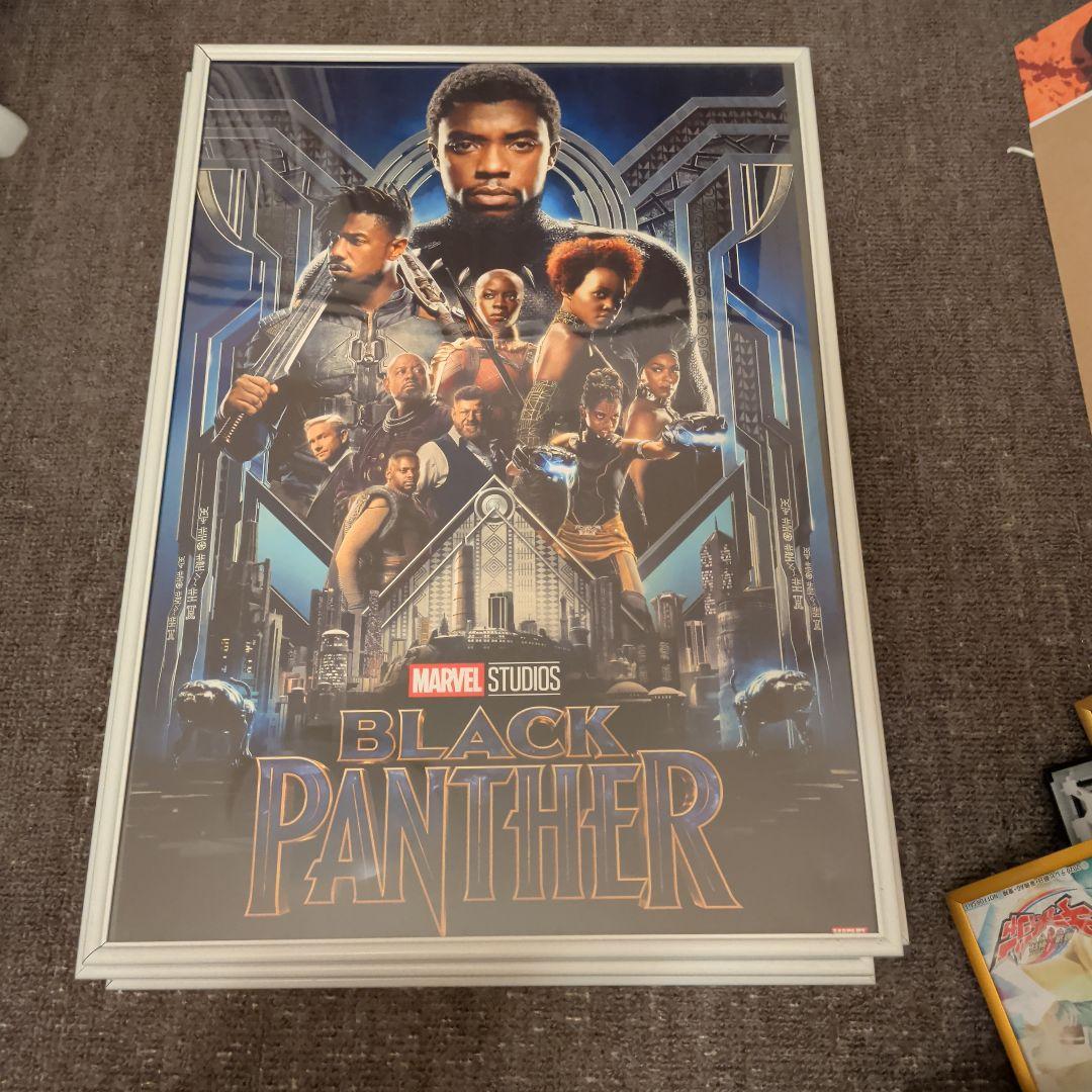 アベンジャーズ　マーベル 　ポスター