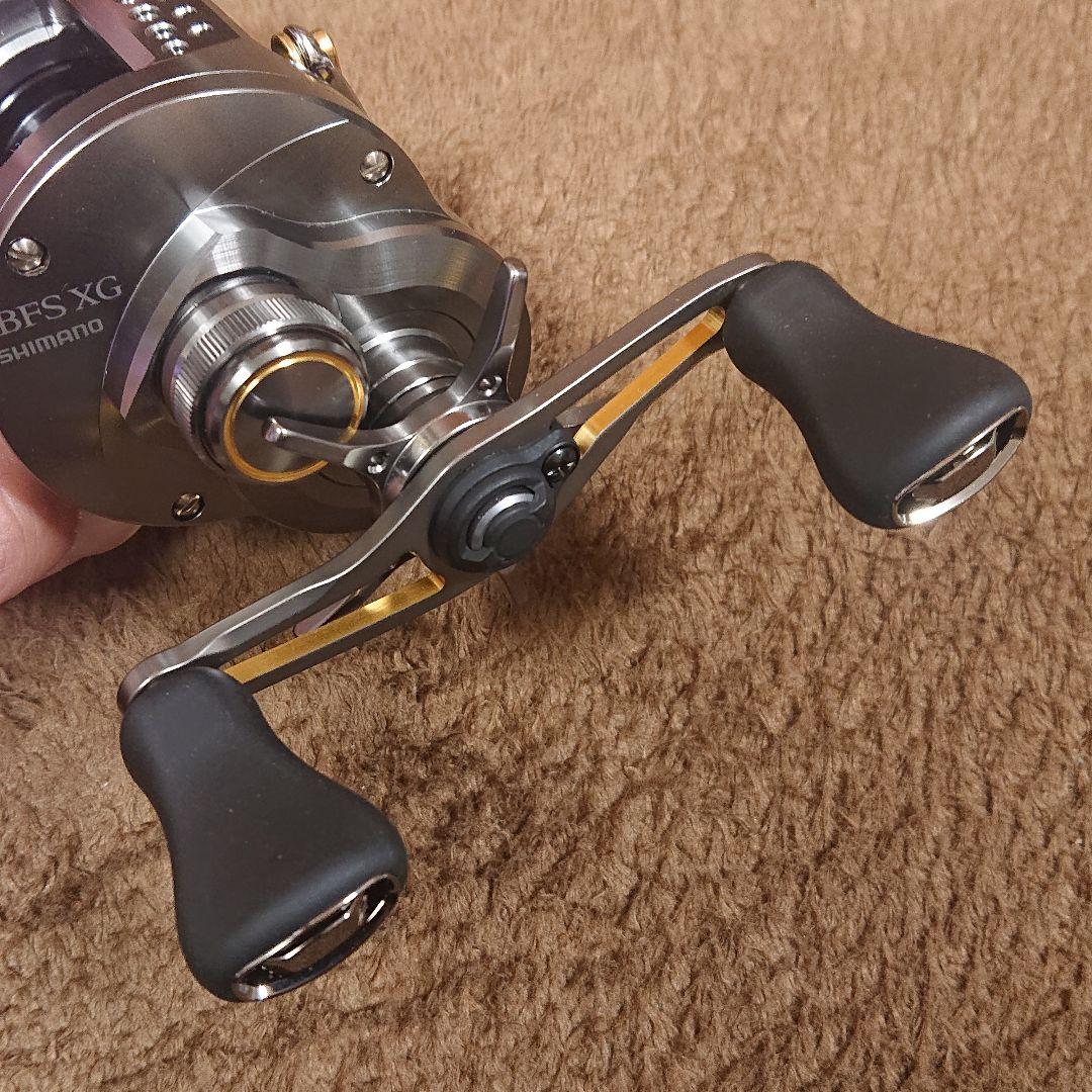 【極美品】シマノ 23カルカッタコンクエストBFS XG 右ハンドル