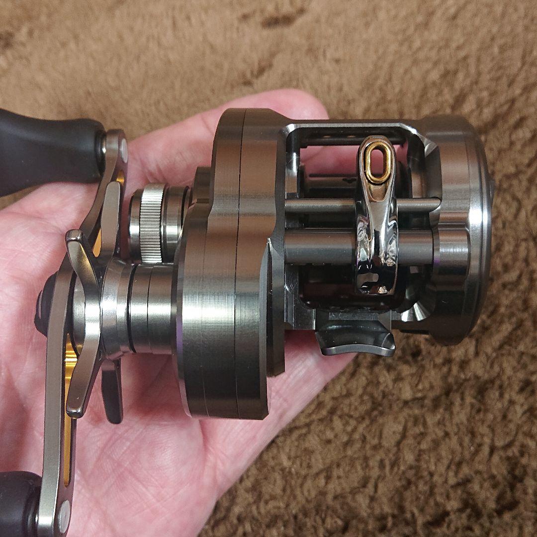 【極美品】シマノ 23カルカッタコンクエストBFS XG 右ハンドル