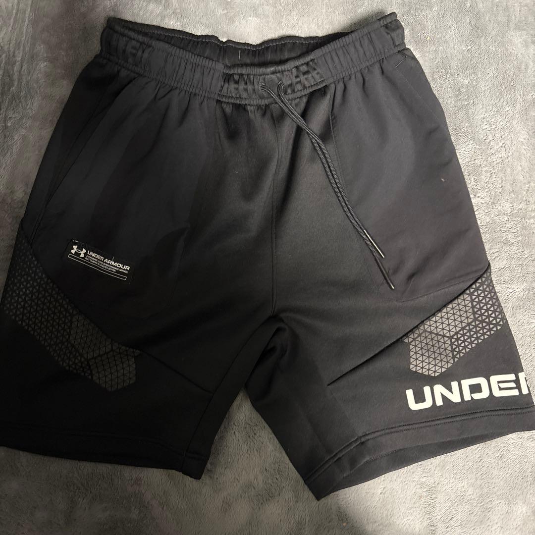 Under Armour 黒 ポロシャツ上下　Mサイズ